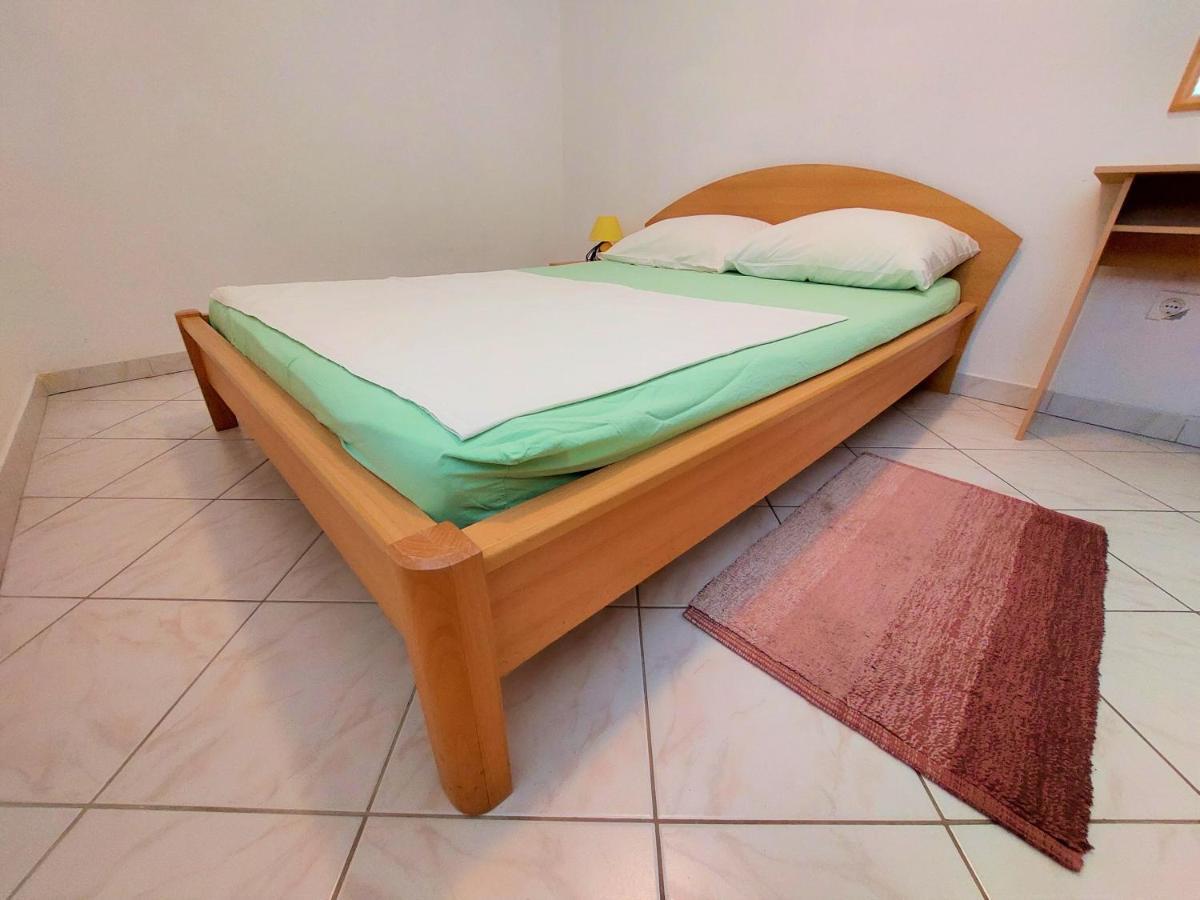 Apartments Neva & Neva Beach House Srima Εξωτερικό φωτογραφία