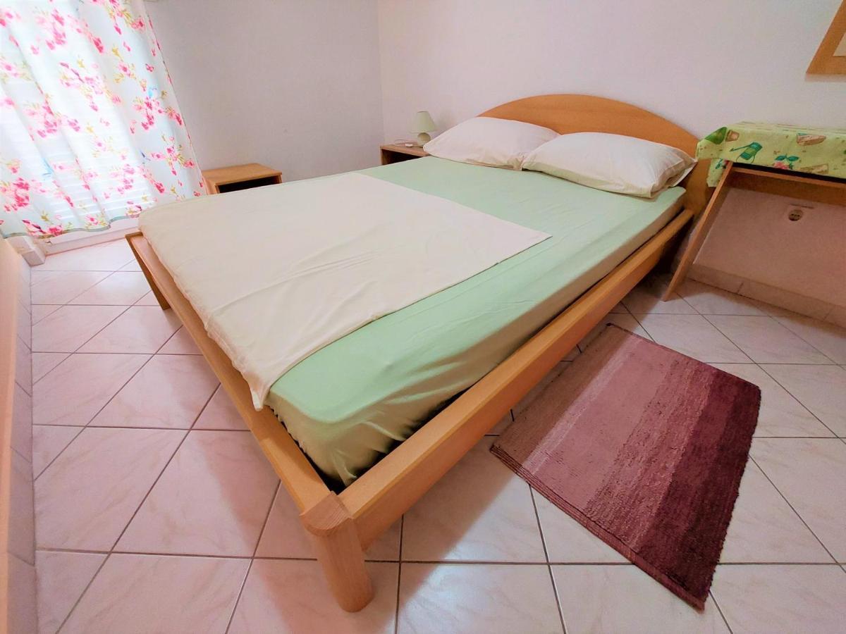 Apartments Neva & Neva Beach House Srima Εξωτερικό φωτογραφία