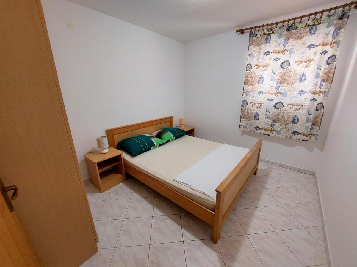 Apartments Neva & Neva Beach House Srima Εξωτερικό φωτογραφία