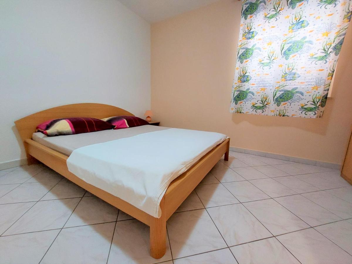 Apartments Neva & Neva Beach House Srima Εξωτερικό φωτογραφία