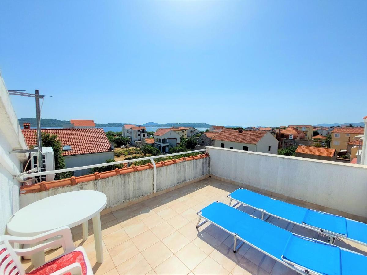 Apartments Neva & Neva Beach House Srima Εξωτερικό φωτογραφία